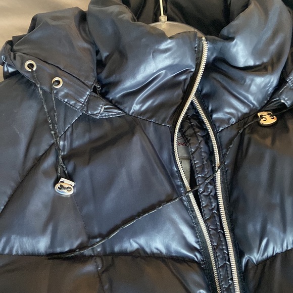 Sun Ice Duffle Coat - Picture 5 of 6